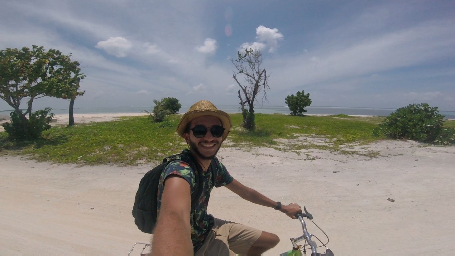 قصة موقع وتطبيق جدول والحديث عن التطوع في الخارج [تيار ٨]